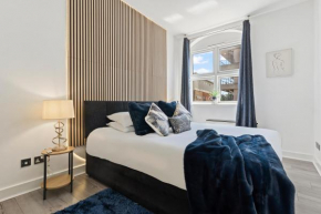 Leicester City Centre Apartment with Parking